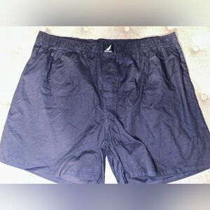 New, No Tag.Nautica Mens Boxers Size XL, Blue.